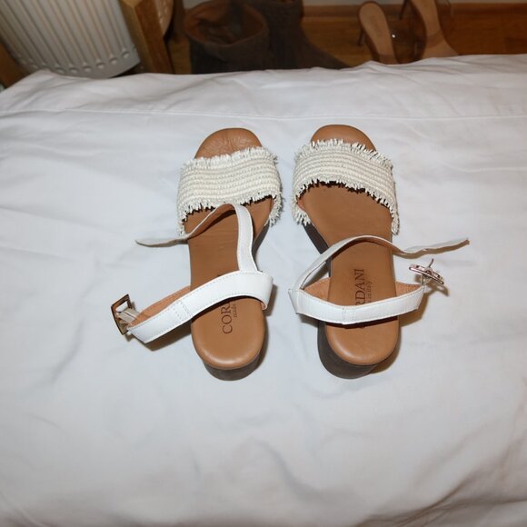 Cordani Wedges White [Size 9] - Picture 8 of 10